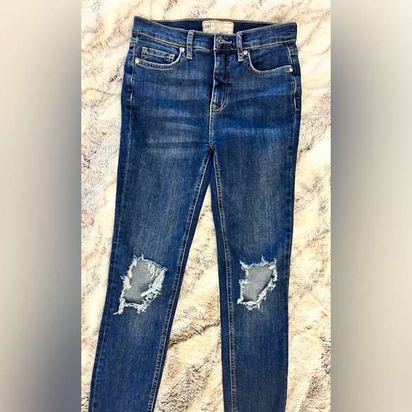 Free People Busted Knee Distressed Skinny Jeans Size 26 - Picture 5 of 5